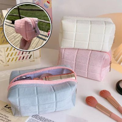 trousse-maquillage-elegante-woolly